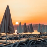 Antalya’da Tatil Ne Kadara Mal Olur? – 2025 Fiyat Rehberi