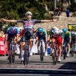 60. Cumhurbaşkanlığı Türkiye Bisiklet Turu'nda Kemer-Kalkan Etabı Nefes Kesti