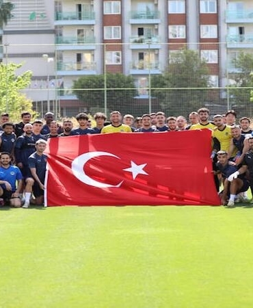 Alanyaspor Tarihi ve Başarıları: Turuncu-Yeşil Yolculuk