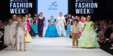 Antalya’da Podyumlar Işıldıyor: Moda Haftası Başladı
