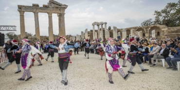 Manavgat, Girit Mutfağıyla Lezzet Sahnesine Çıktı