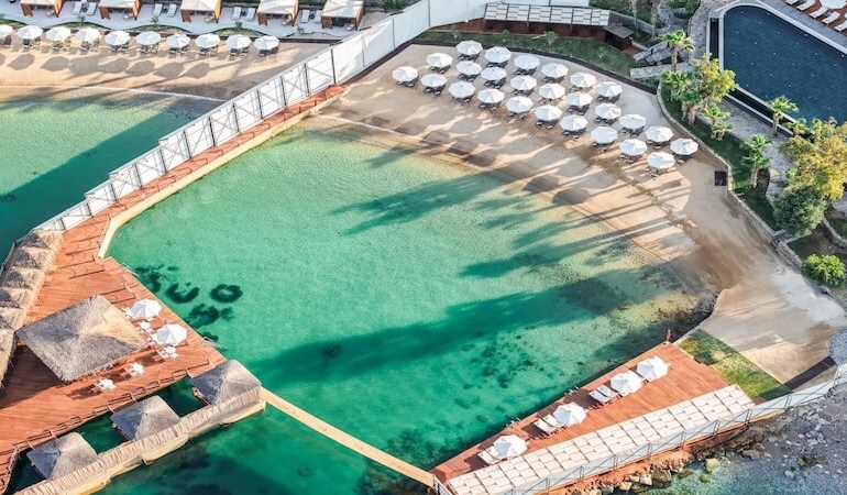 2025 Turizminde Yeni Trend: Alkolsüz Aile Oteli Konsepti