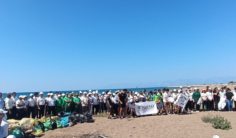 Aksu’da Dünya Deniz Kaplumbağaları Günü’nde Anlamlı Temizlik Etkinliği