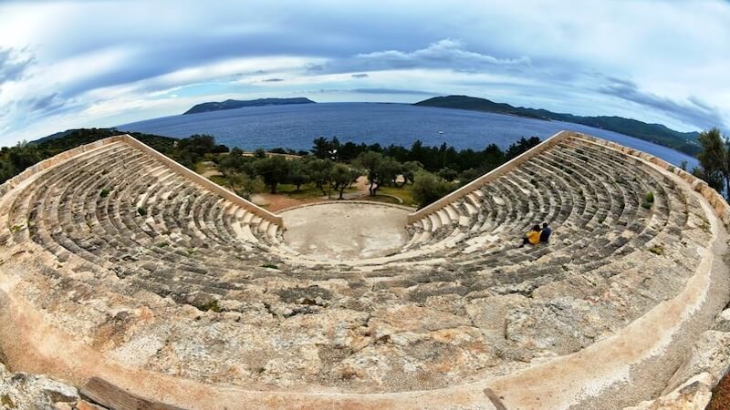Antiphellos Antik Kenti: Kaş’ın Kalbinde Tarihle Buluşma Noktası