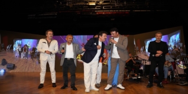 “Bizim Star” Yarışması Sanat Gecesine Dönüştü