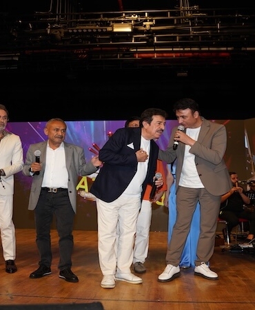 “Bizim Star” Yarışması Sanat Gecesine Dönüştü