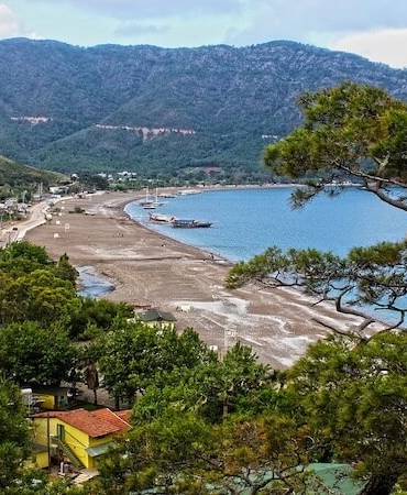 Doğayla Baş Başa Bir Kaçış Noktası: Adrasan Rehberi