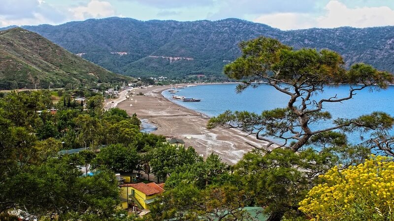 Doğayla Baş Başa Bir Kaçış Noktası: Adrasan Rehberi