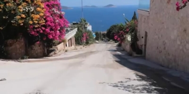 Kalkan: Antalya'nın Sessiz Cenneti, Mavi ile Beyazın Zarif Buluşması