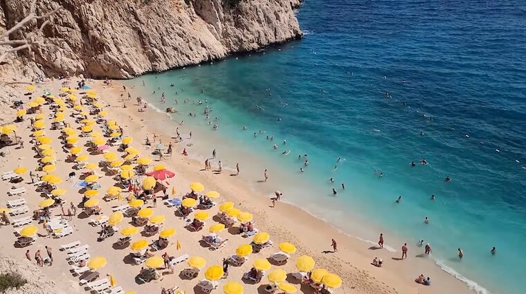 Kaputaş Plajı: Antalya'nın Kartpostallık Doğa Harikası