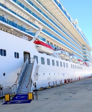 QTerminals Antalya, Lüks Kruvaziyer MV Allura’yı İlk Kez Ağırladı