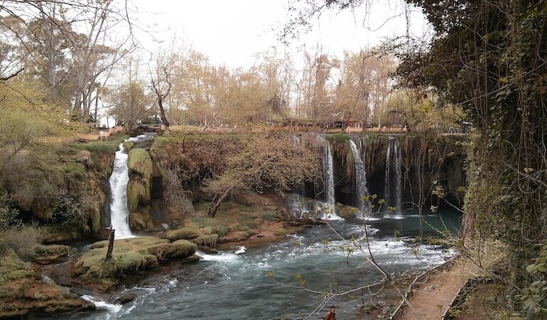 Antalya’da Emeklilik Hayatı: Hangi İlçeler Daha Uygun?
