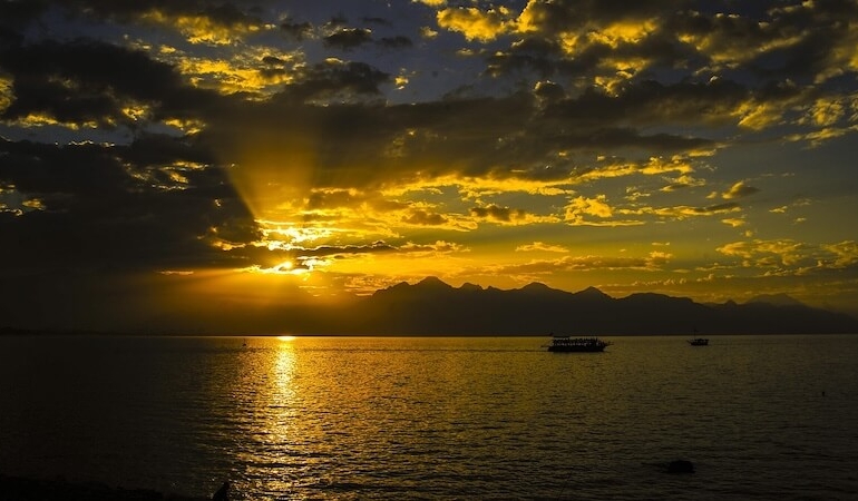 Antalya’da Gün Batımını İzleyebileceğiniz En Güzel 7 Yer