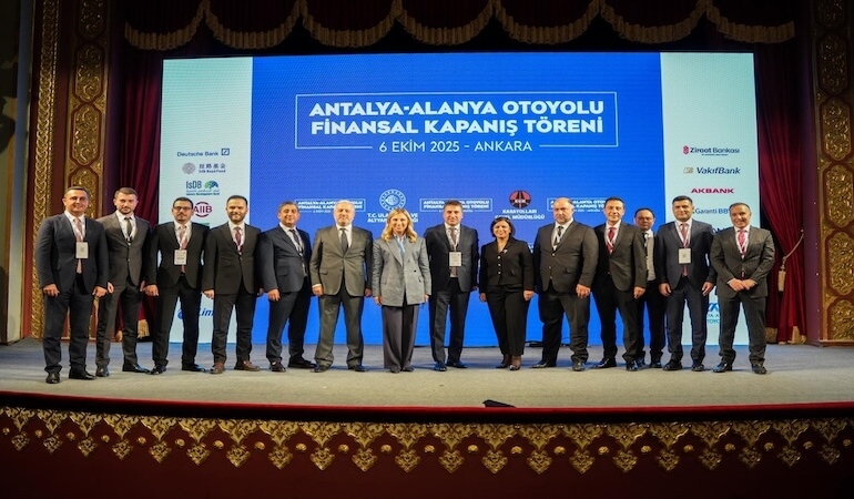 Antalya-Alanya Otoyolu Projesine 100 Milyon Euro Destek
