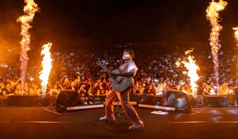 Antalya’da Kenan Doğulu Rüzgârı Esti