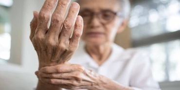 El ve Bilek Uyuşması Neden Olur? Karpal Tünel Sendromuna Güncel Bakış