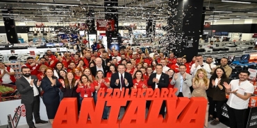 MediaMarkt, Yılın Son Mağazasını Antalya’da Açtı