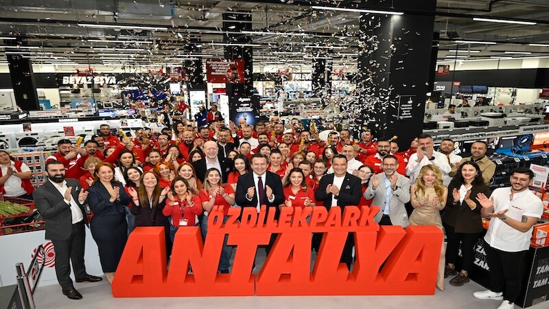 MediaMarkt, Yılın Son Mağazasını Antalya’da Açtı