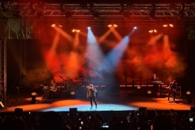 Müzik Şöleni Teoman ile Başladı
