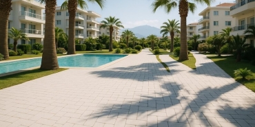 Antalya'nın Sıcak İkliminde Dış Mekân Zemini Ve Parke Taşı Renk Seçimi